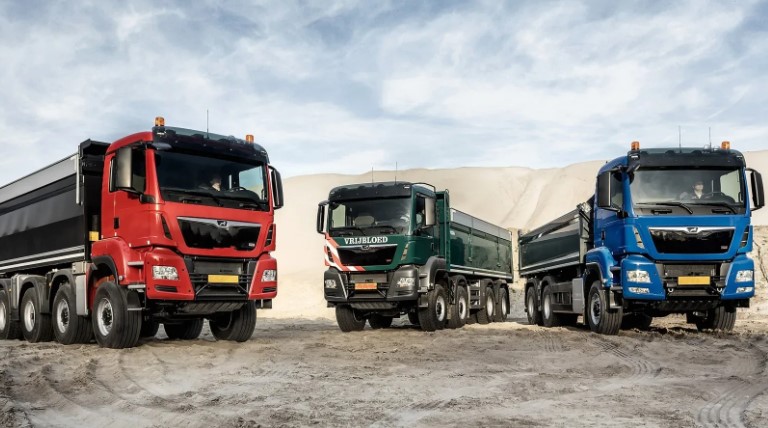 Лизинг самосвалов: выгодные условия для приобретения спецтехники