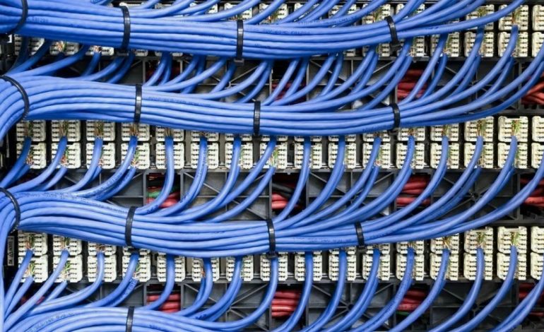 Прокладка ЛВС: как обеспечить надежную связь между компьютерами в организации