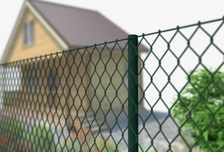 Сетка для забора: функциональность и дизайн в одном решении