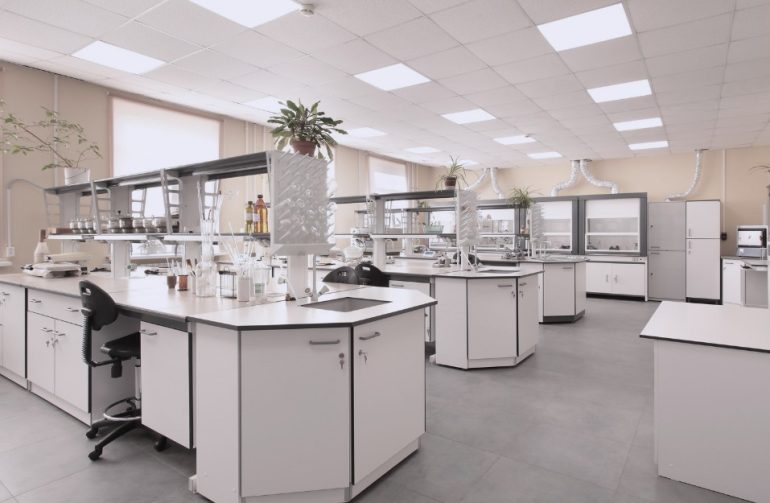 Умная лаборатория: автоматизация и комплексное оснащение под ключ